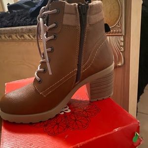 Andrea women boots 7.0